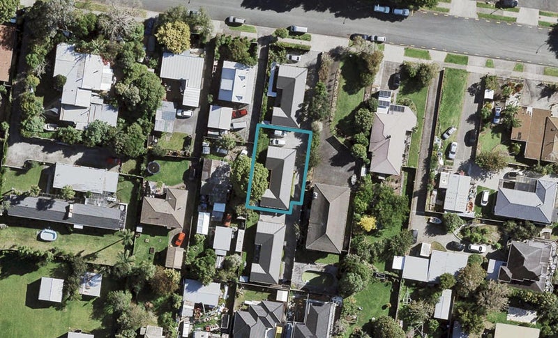 13B Hazards Road, Weymouth, Auckland - Carousel 1