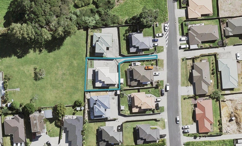 37 Mili Way, Ranui, Auckland - Carousel 1