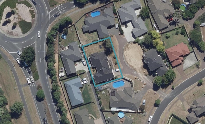 36 Nielsen Gardens, Rototuna, Hamilton - Carousel 1