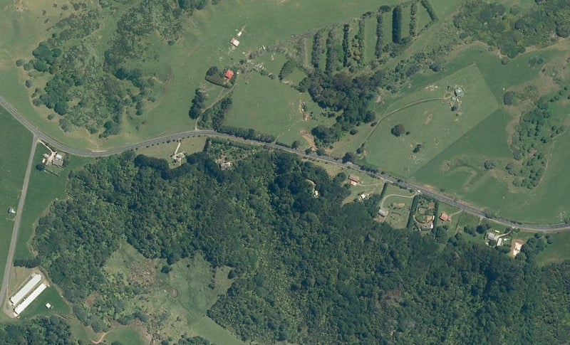 1479 Awhitu Road, Pollok, Pollok - Carousel 1