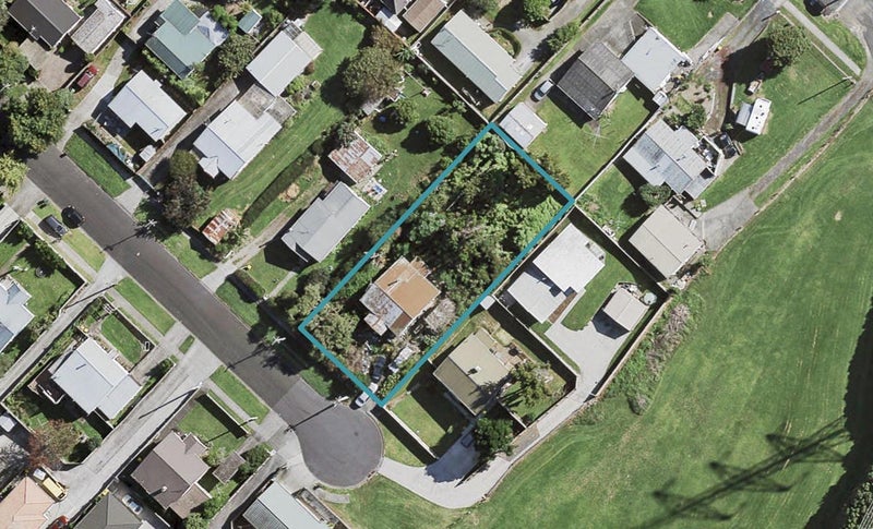 3 Waiari Road, Conifer Grove, Takanini - Carousel 1