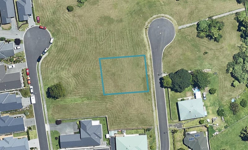 53 Pembroke Drive, Bethlehem, Tauranga - Carousel 1