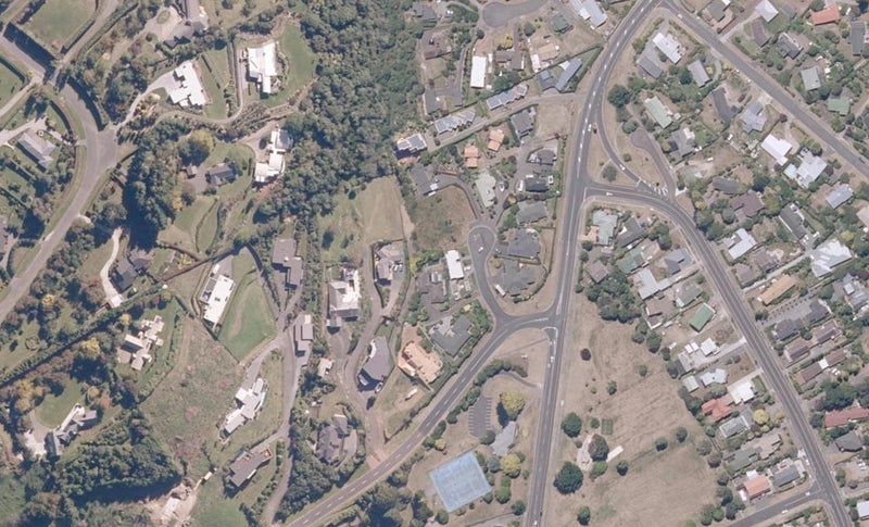 4 Krissell Place, Acacia Bay, Taupō - Carousel 1