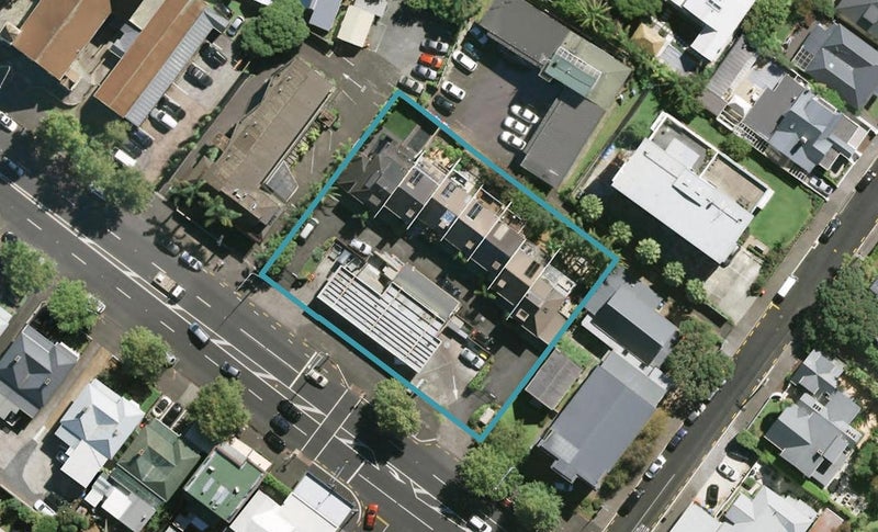 7/47 Jervois Road, Herne Bay, Auckland - Carousel 1