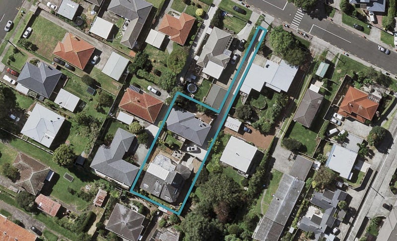 1/94 Banks Road, Mount Wellington, Auckland - Carousel 1