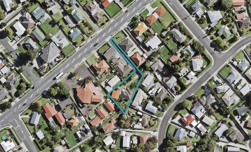 97 Clevedon Road, Papakura, Papakura - Carousel 1