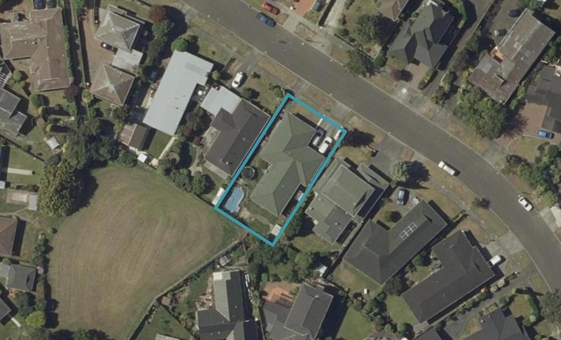 25 Kentucky Way, Awapuni, Palmerston North - Carousel 1