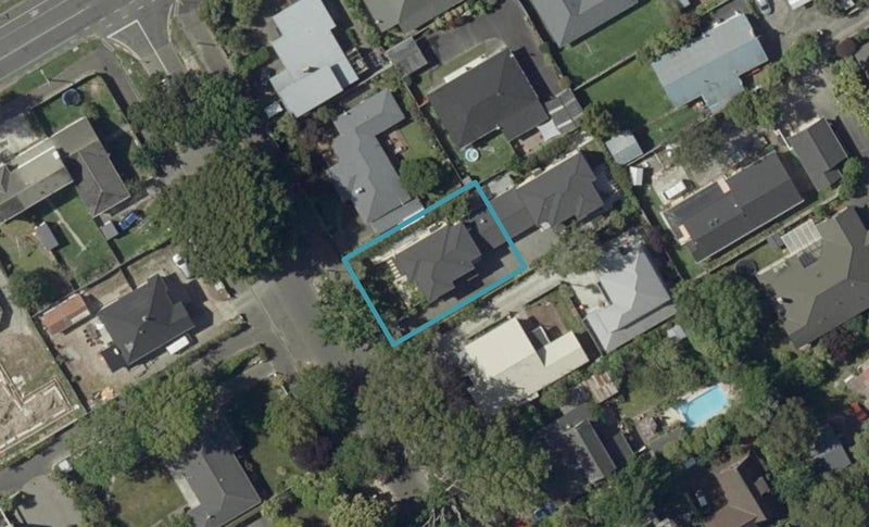 11 Batt Street, West End, Palmerston North - Carousel 1