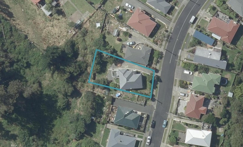 45 Koremata Street, Green Island, Dunedin - Carousel 1