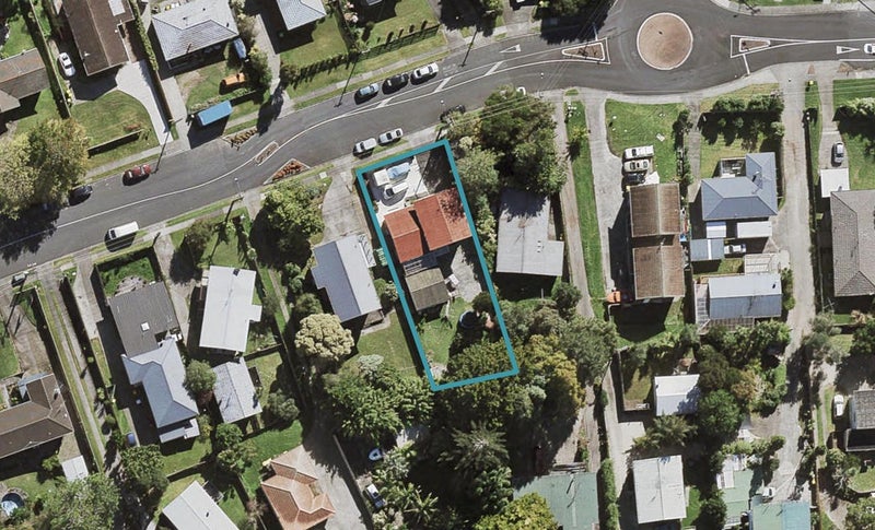 47 Ellice Road, Totara Vale, Auckland - Carousel 1