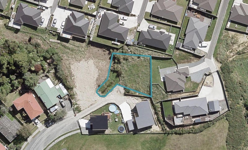 34C Speargrass Grove, Timberlea, Upper Hutt - Carousel 1