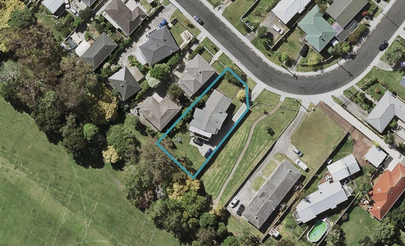 28 Trinidad Road, Sunnynook, Auckland - Carousel 1