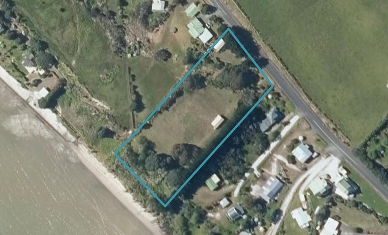 21 Koutu Point Road, Opononi, Kaikohe - Carousel 1