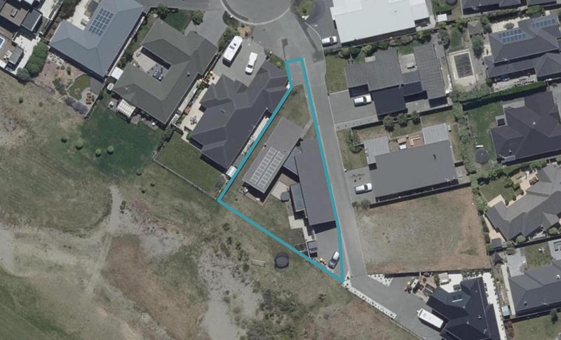 20 Torrey Pines, Waimairi Beach, Christchurch - Carousel 1