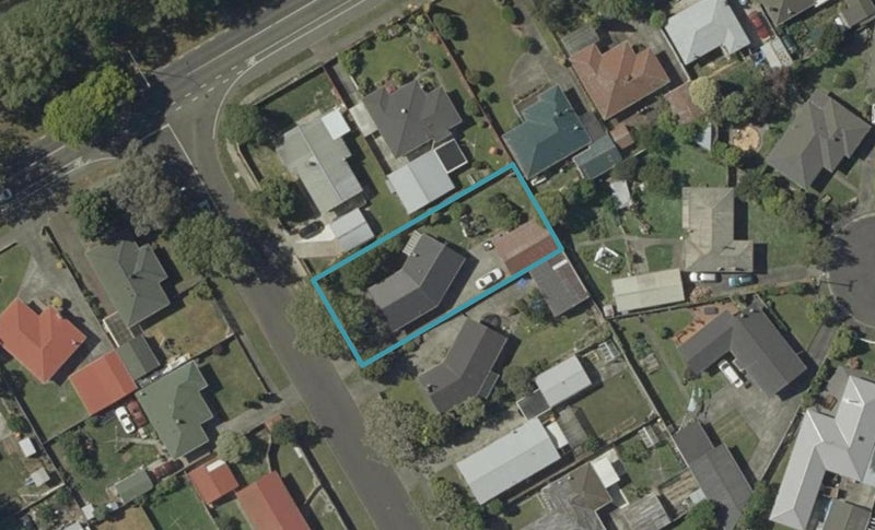 3 Cavendish Crescent, Awapuni, Palmerston North - Carousel 1