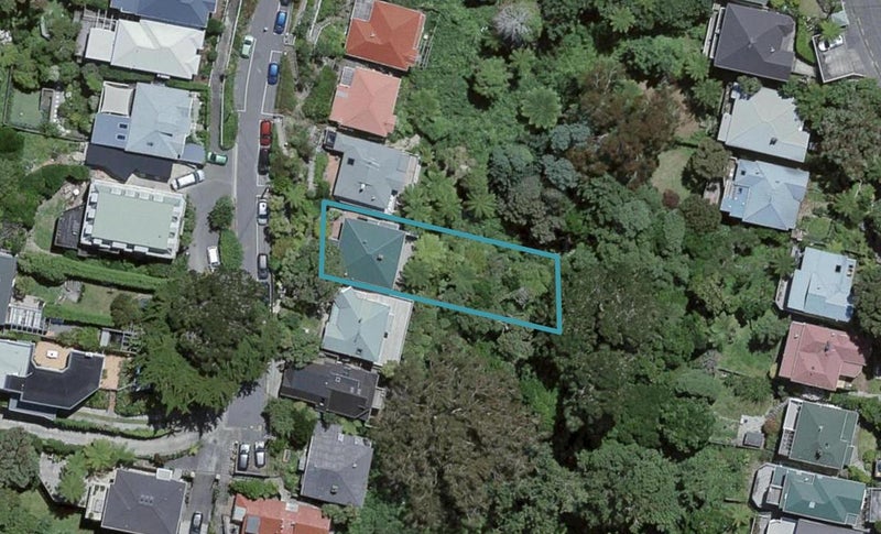 13 Hadfield Terrace, Kelburn, Wellington - Carousel 1