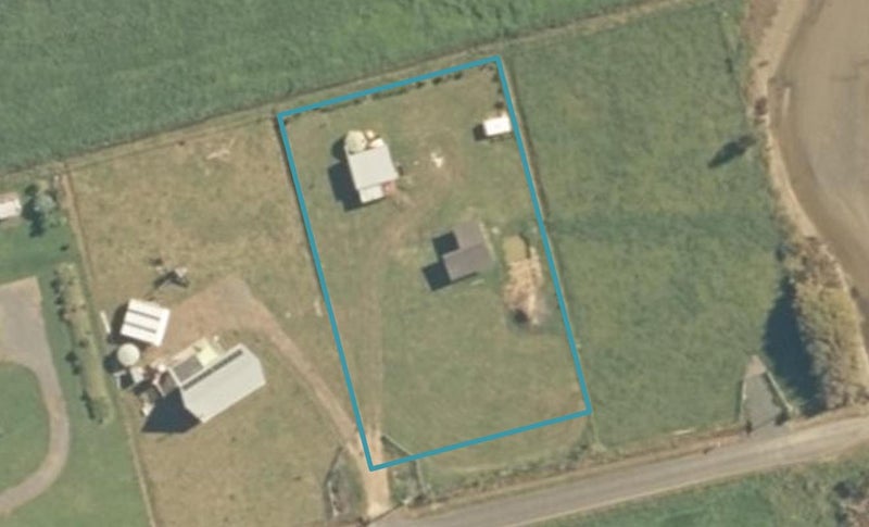 55 Te Mahoe Road, Mōkau - Carousel 1