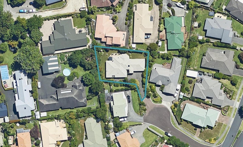 6 Glamis Grove, Bethlehem, Tauranga - Carousel 1