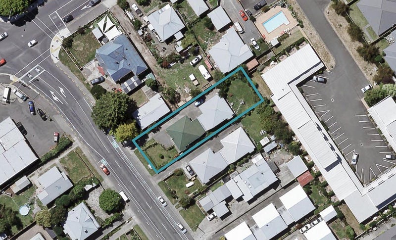 2/202 Grove Road, Mayfair, Hastings - Carousel 1
