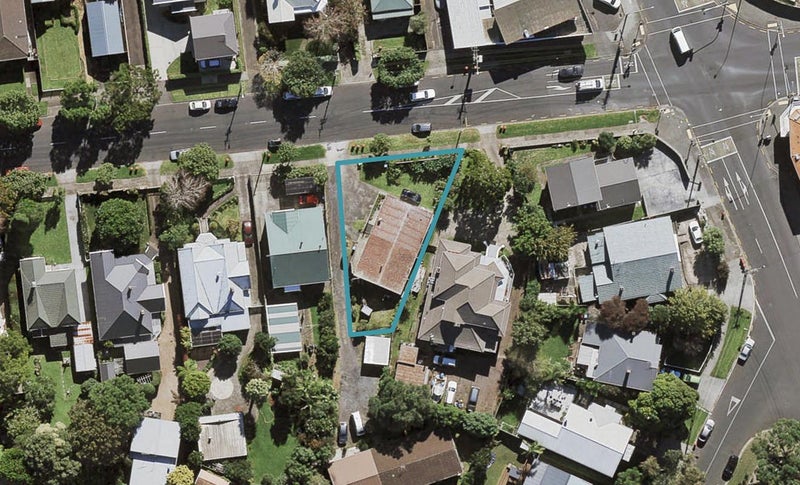 2/91 Trafalgar Street, Onehunga, Auckland - Carousel 1