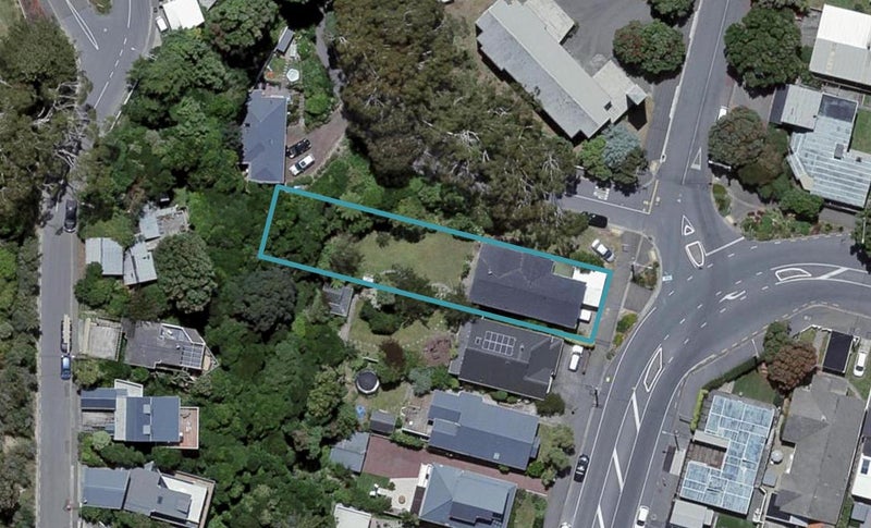 104 Tio Tio Road, Seatoun, Wellington - Carousel 1