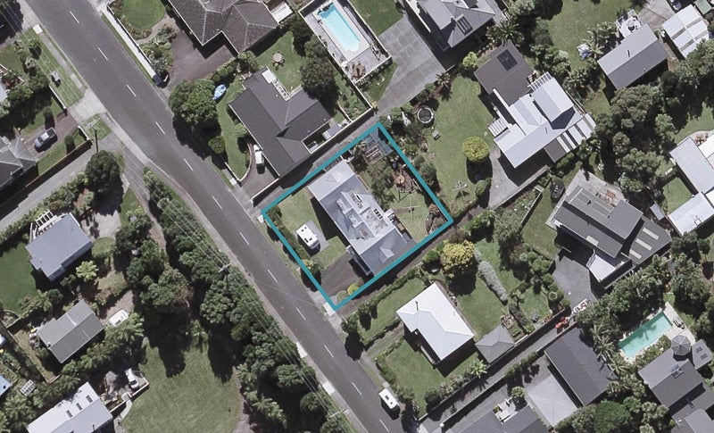 17 Dixon Street, Oakura, Oakura - Carousel 1