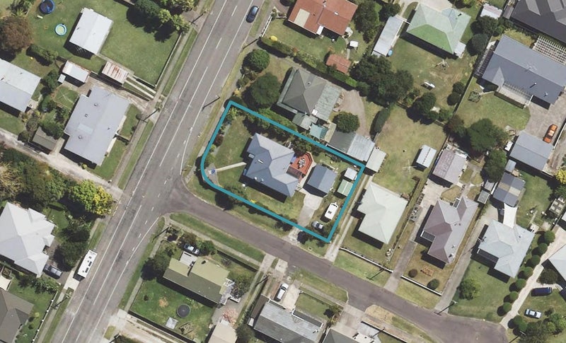 1 Noel Bull Avenue, Te Hapara, Gisborne - Carousel 1