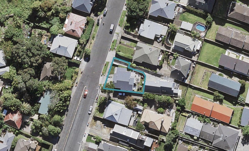2/37 Finch Street, Western Springs, Auckland - Carousel 1