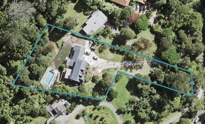 129 Carter Road, Oratia, Auckland - Carousel 1