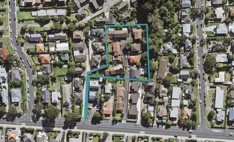 9/177 Onewa Road, Birkenhead, Auckland - Carousel 1