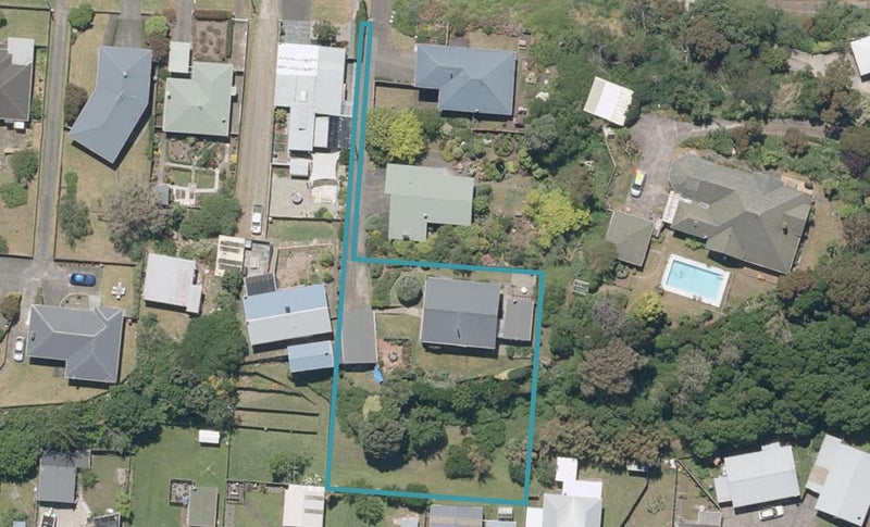 15 Toi Street, Tawhero, Whanganui - Carousel 1