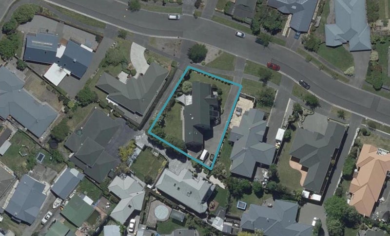 10 Pepperwood Place, Shirley, Christchurch - Carousel 1
