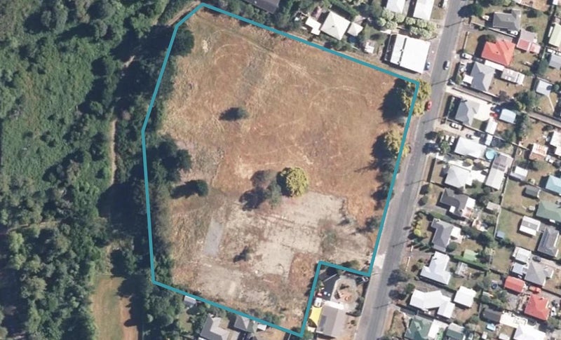56 Wood Street, Wainuiomata, Lower Hutt - Carousel 1