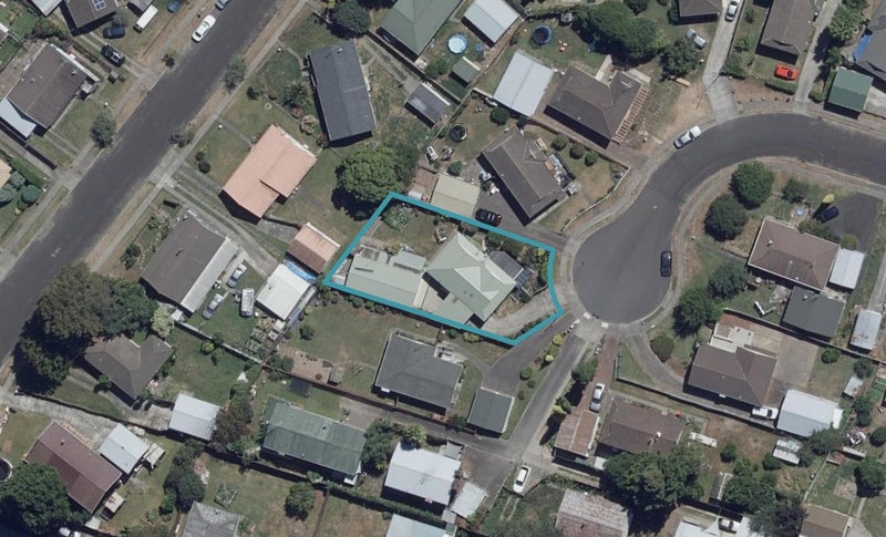 18 Sheila Place, Dinsdale, Hamilton - Carousel 1