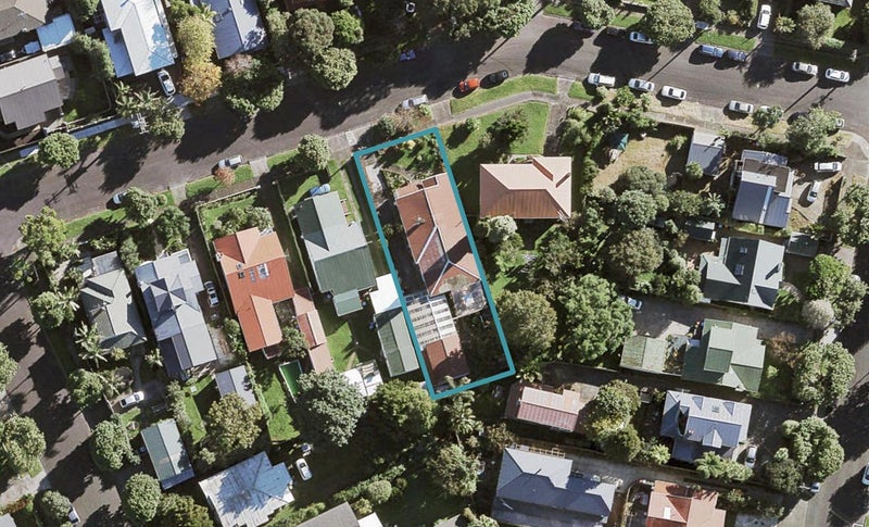 4 Raetihi Crescent, Mount Albert, Auckland - Carousel 1