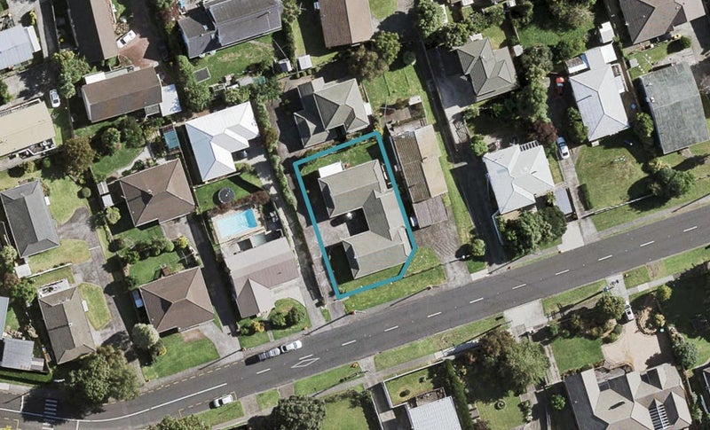 2/49 Clark Road, Pahurehure, Papakura - Carousel 1