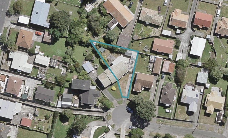 9 Kilmister Grove, Boulcott, Lower Hutt - Carousel 1