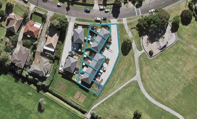 22C Bremner Avenue, Mount Roskill, Auckland - Carousel 1