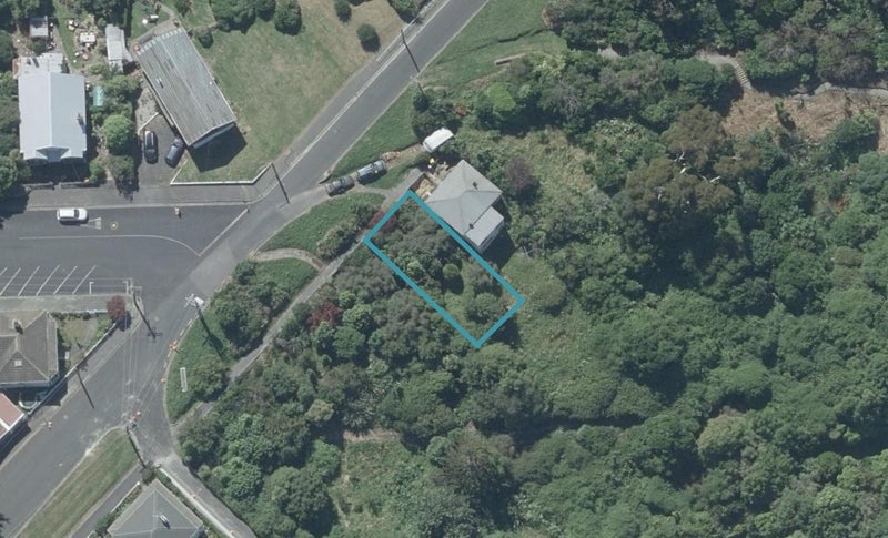 42 Constitution Street, Port Chalmers, Dunedin - Carousel 1