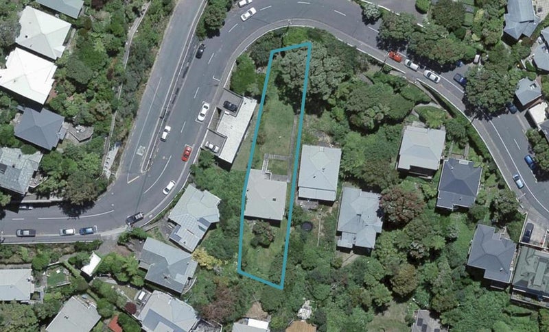 27 Plunket Street, Kelburn, Wellington - Carousel 1