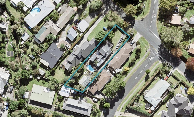 12 Glengarry Avenue, Manly, Whangaparaoa - Carousel 1