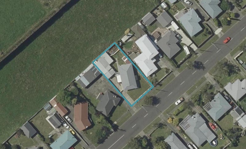 39 Benmore Avenue, Cloverlea, Palmerston North - Carousel 1