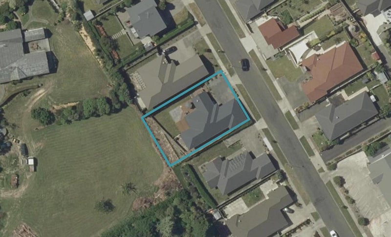 17 Galea Grove, Kelvin Grove, Palmerston North - Carousel 1
