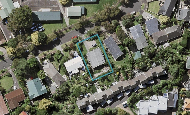 11 Mount Carmel Place, Meadowbank, Auckland - Carousel 1
