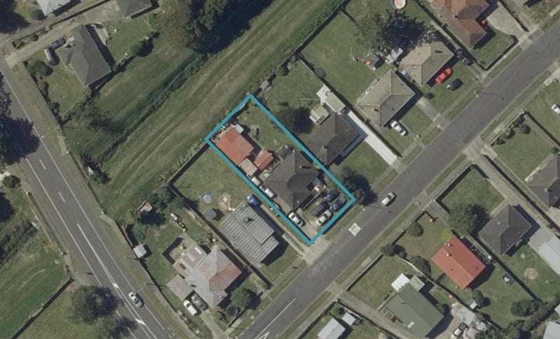5 Brighton Crescent, Highbury, Palmerston North - Carousel 1