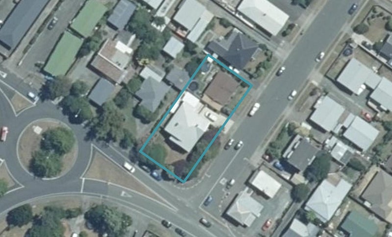 2/3 Roto Street, Tahunanui, Nelson - Carousel 1