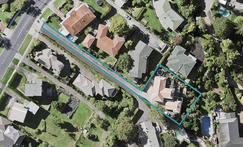 69 Mellons Bay Road, Mellons Bay, Auckland - Carousel 1