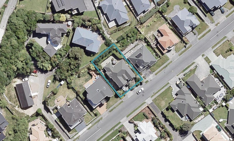 81 Redvers Drive, Belmont, Lower Hutt - Carousel 1