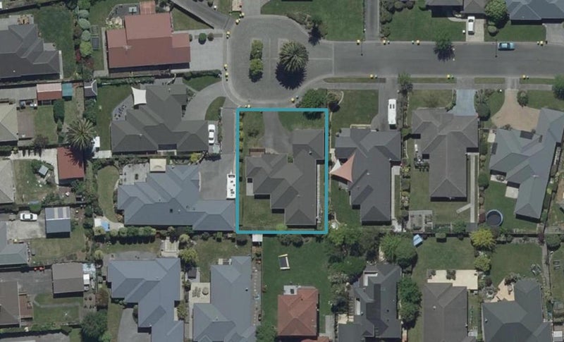 11 Montego Close, Shirley, Christchurch - Carousel 1
