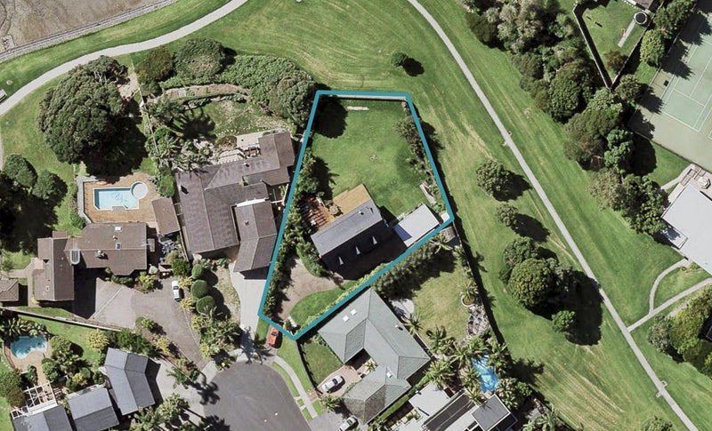 15 Sanctuary Point, Sunnyhills, Auckland - Carousel 1